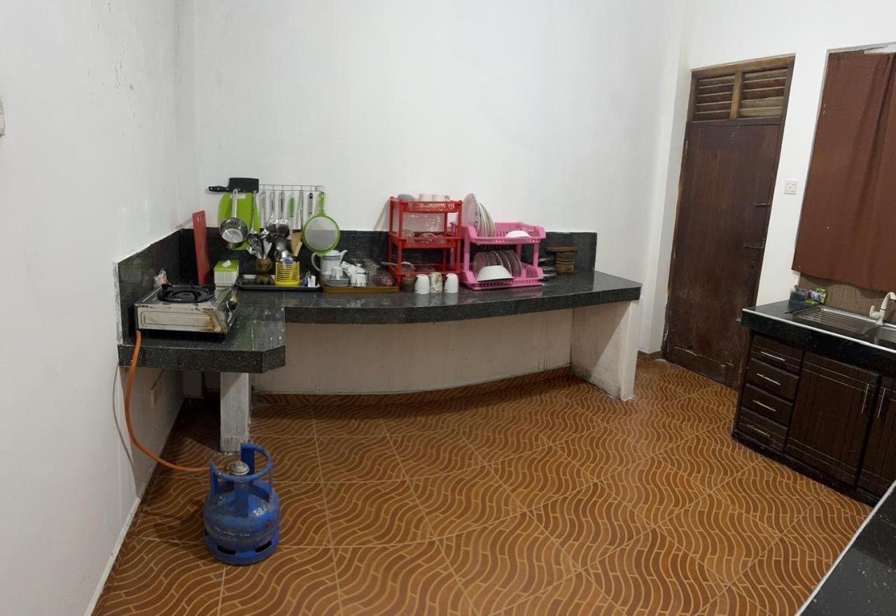 Akash Villa Talaramba Luaran gambar